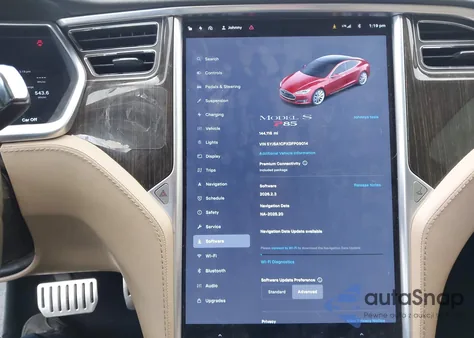 2013 Tesla Model S Performance z USA, uszkodzony, nr VIN 5YJSA1CPXDFP09014